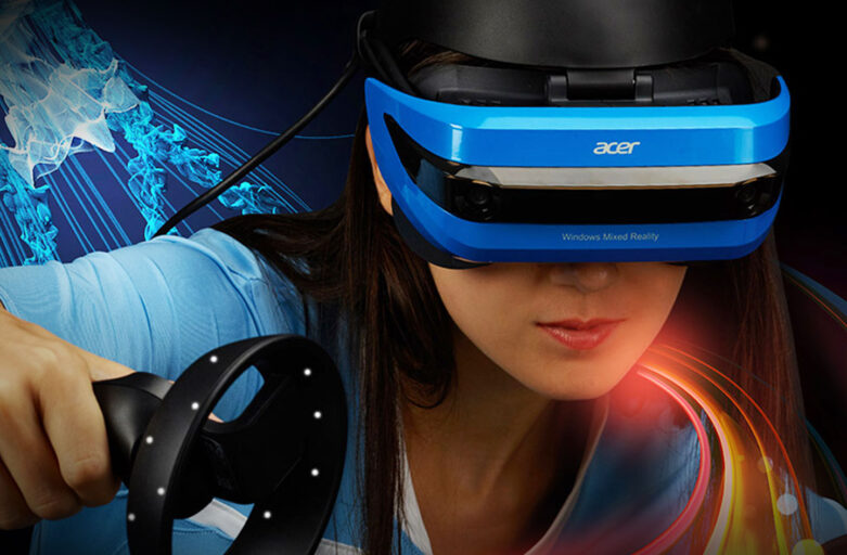 Headset Holografik Menghadirkan Pengalaman Virtual
